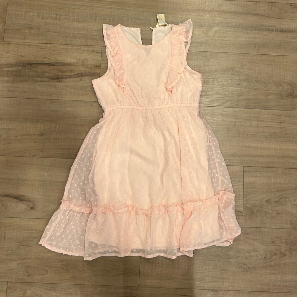 Baby pink dress, size 10, worn once, in very well condition